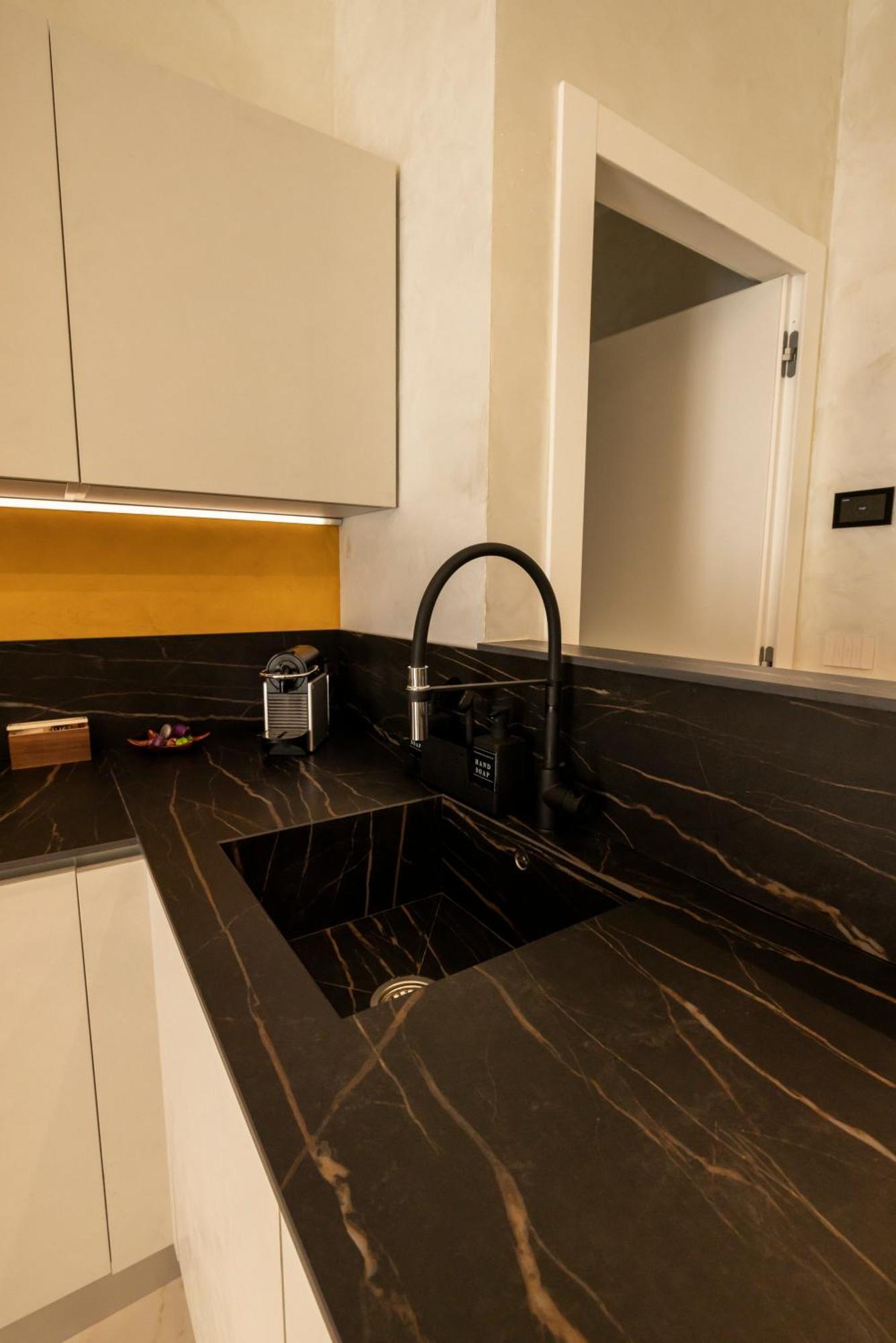 Appartement Lo Scrigno D'Oro Nel Centro Di Torino Extérieur photo